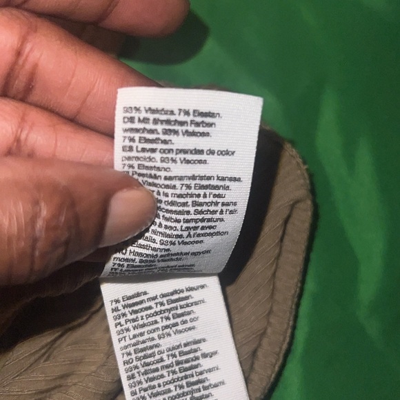 & Other Stories Brown Ribbed Fitted Tank Top size Medium - Picture 5 of 6